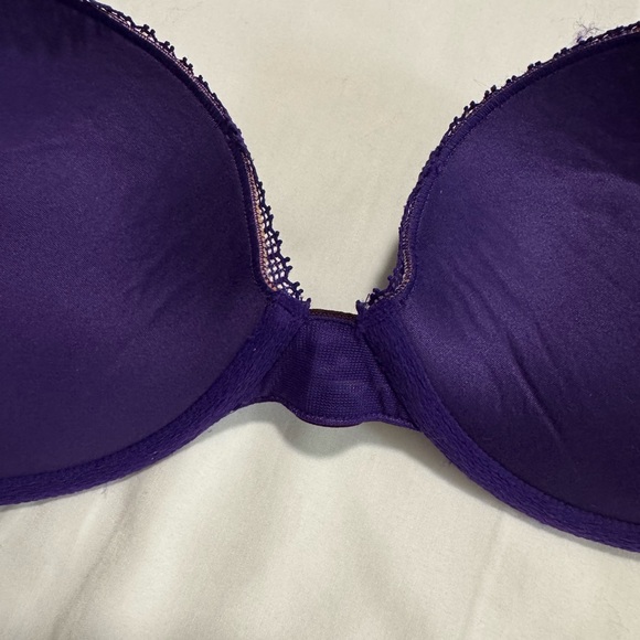 Victoria's Secret Purple Lace Push-Up Bra with Striped Band - Picture 11 of 11